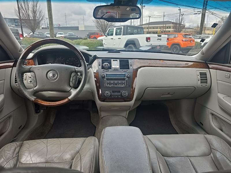 Cadillac DTS  2006