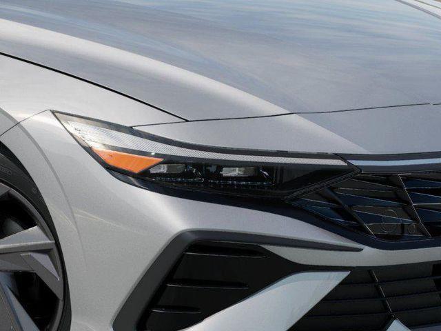 Hyundai Elantra  2026