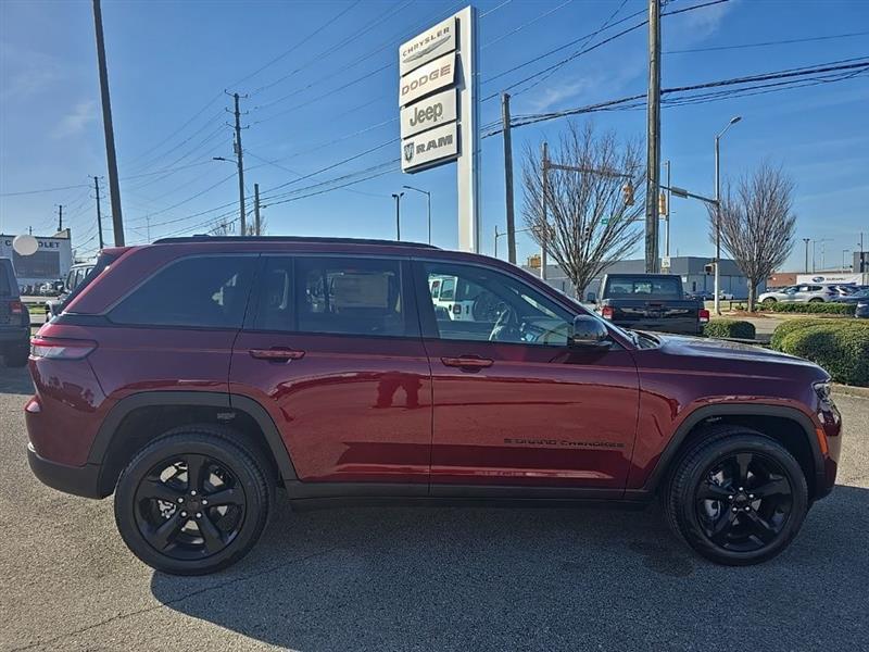 Jeep Grand Cherokee  2026