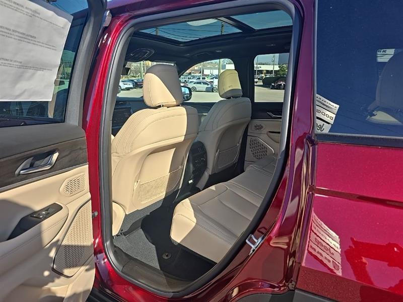 Jeep Grand Cherokee  2026