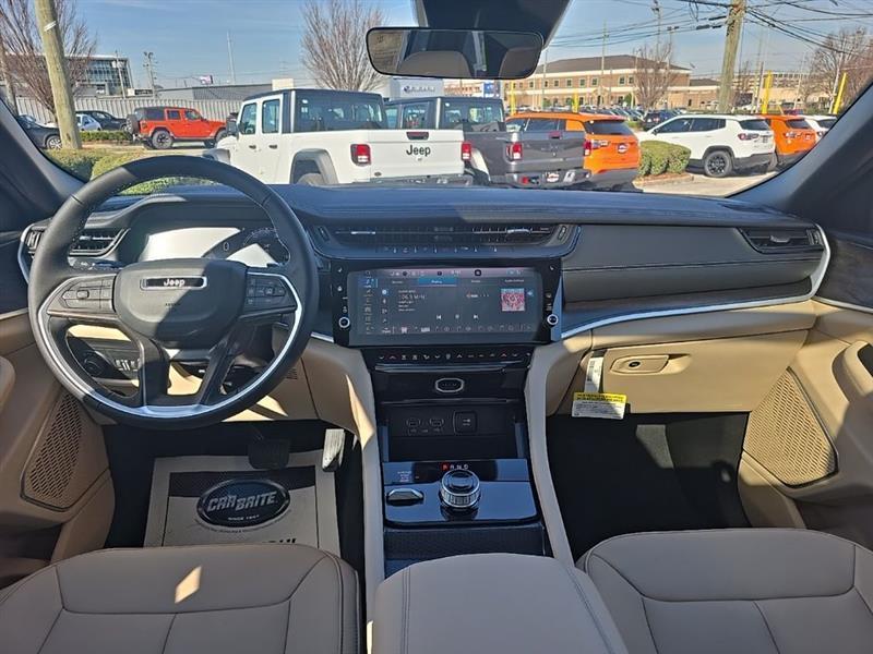 Jeep Grand Cherokee  2026