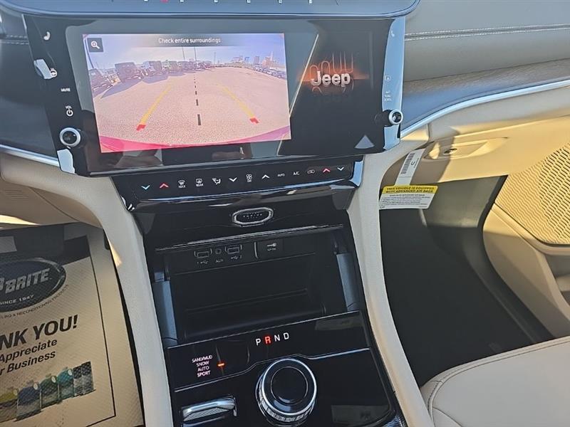 Jeep Grand Cherokee  2026