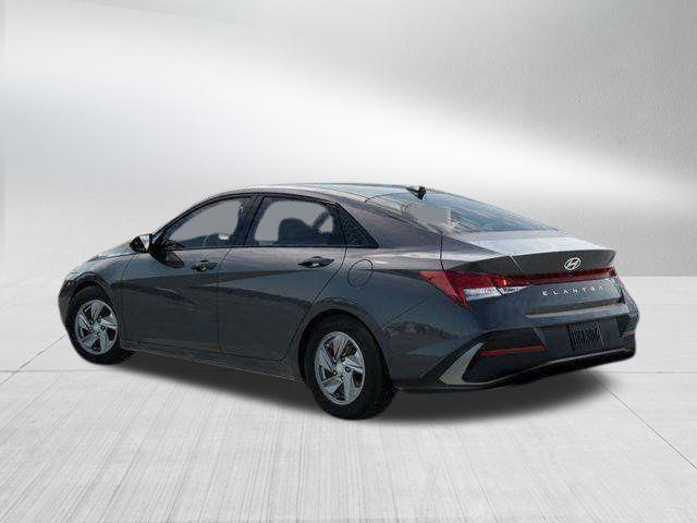 Hyundai Elantra  2026