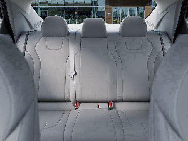 Hyundai Elantra  2026