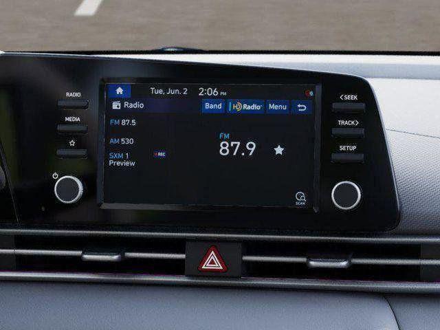 Hyundai Elantra  2026