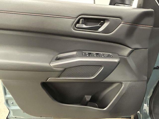 Nissan Pathfinder  2026