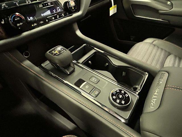 Nissan Pathfinder  2026