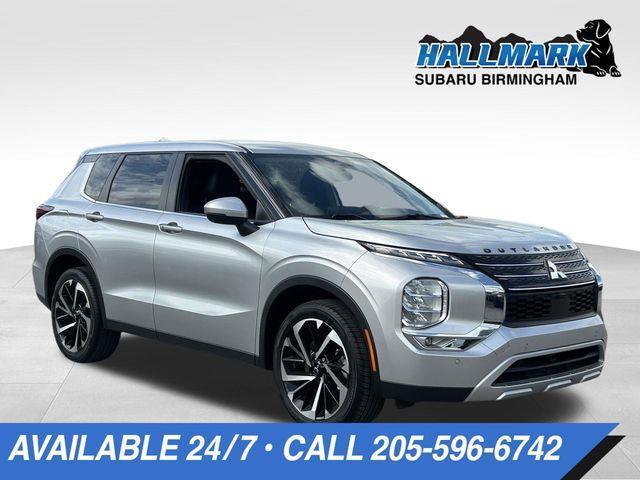 Mitsubishi Outlander  2022