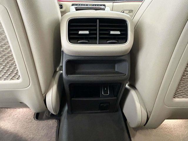 Mercedes-Benz GLE-Class  2020