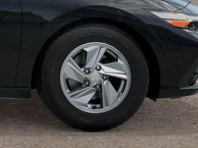 Hyundai Elantra  2026