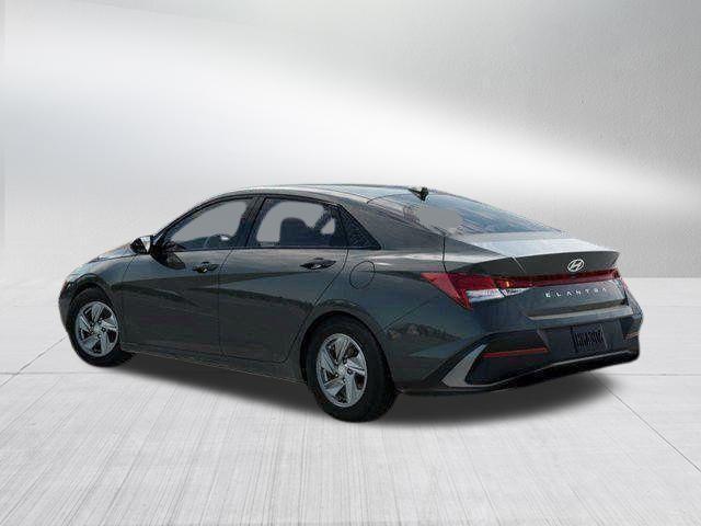 Hyundai Elantra  2026