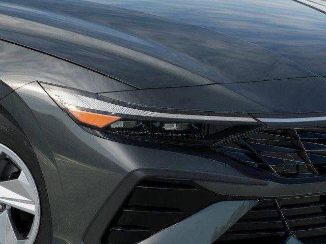 Hyundai Elantra  2026