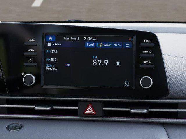 Hyundai Elantra  2026