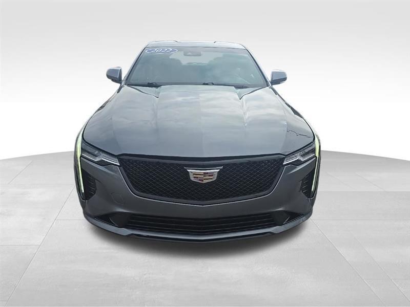 Cadillac CT4  2022