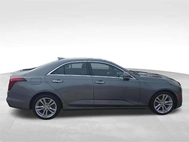 Cadillac CT4  2022