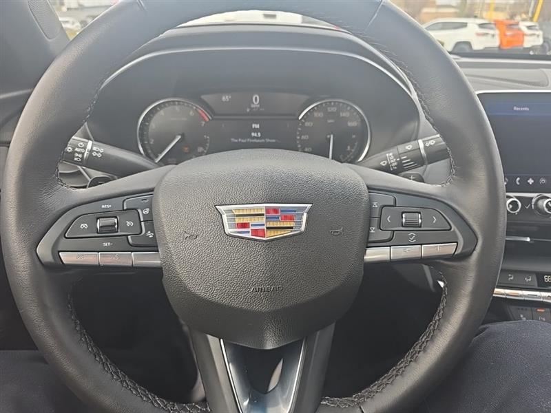 Cadillac CT4  2022