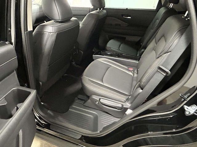 Nissan Pathfinder  2026