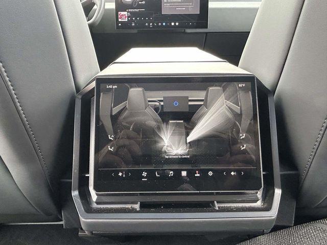 Tesla Cybertruck  2024