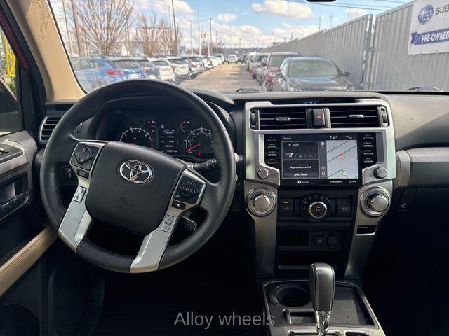 Toyota 4Runner  2020