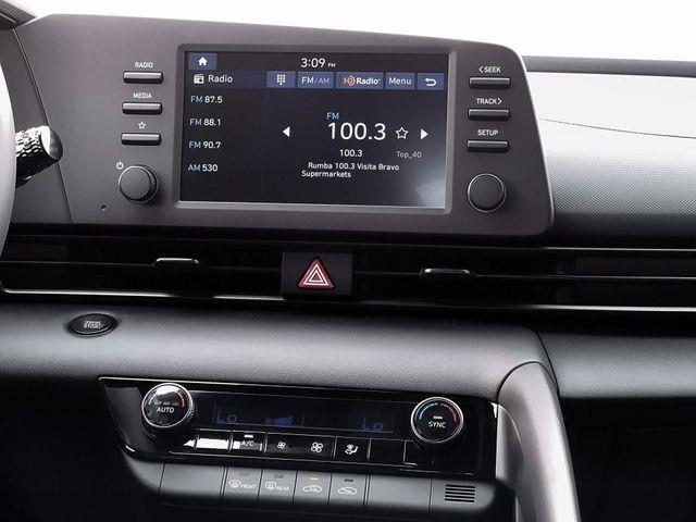 Hyundai Elantra  2026