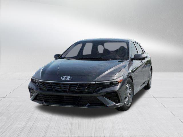 Hyundai Elantra  2026