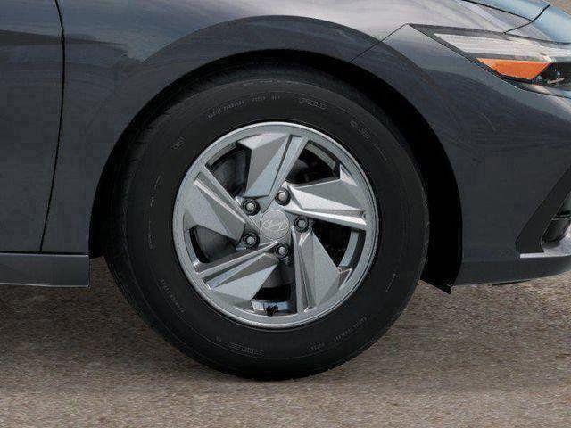 Hyundai Elantra  2026