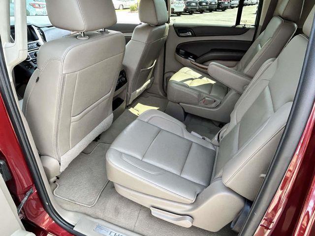 Chevrolet Suburban  2020