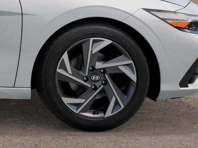 Hyundai Elantra  2026
