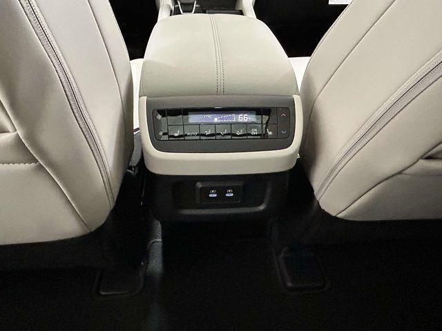 Nissan Pathfinder  2026