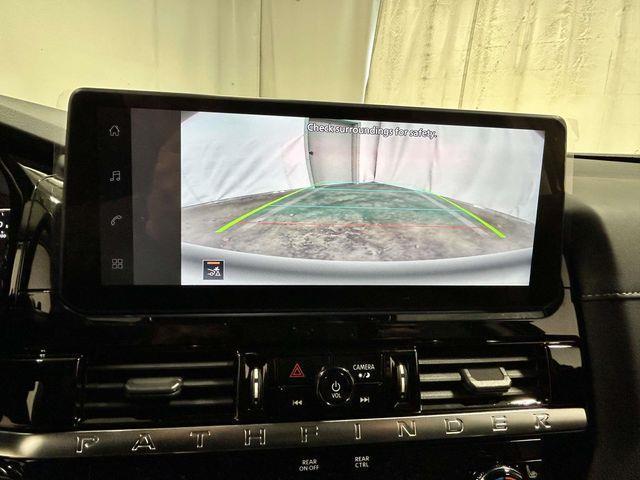 Nissan Pathfinder  2026