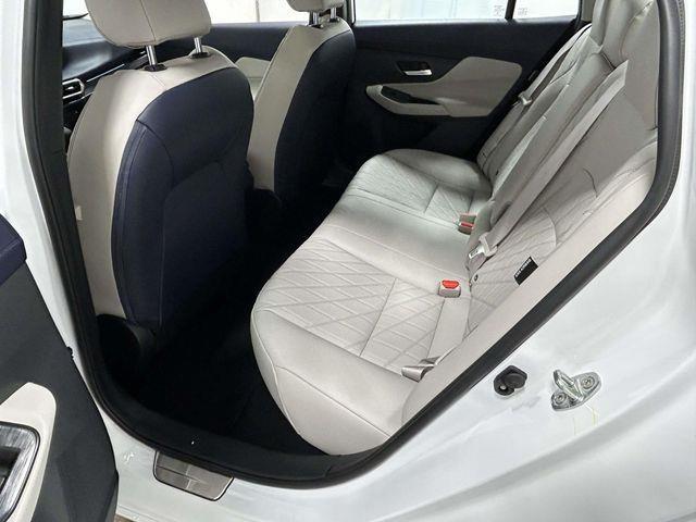 Nissan Sentra  2026