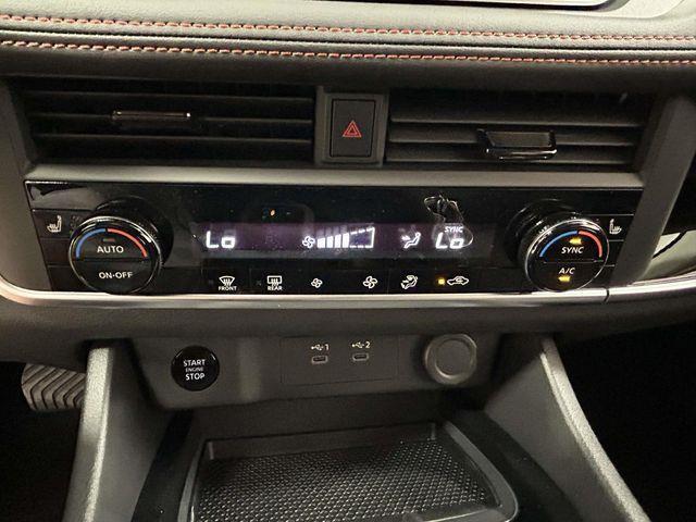 Nissan Rogue  2026