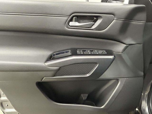 Nissan Pathfinder  2026