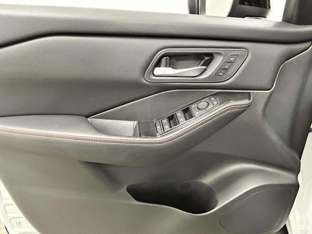 Nissan Rogue  2026