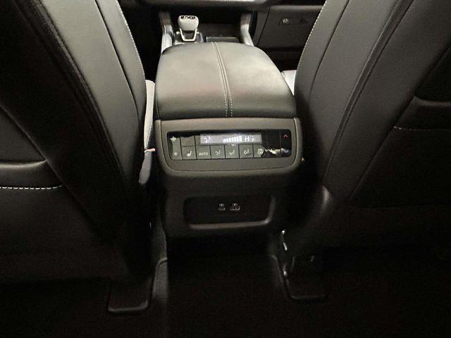 Nissan Pathfinder  2025