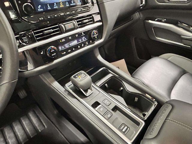 Nissan Pathfinder  2025