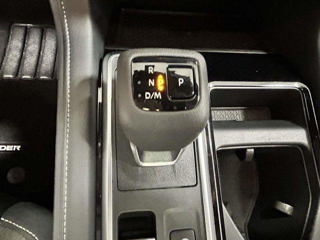 Nissan Pathfinder  2025