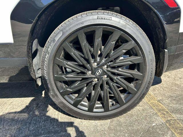 Hyundai Santa Fe  2025