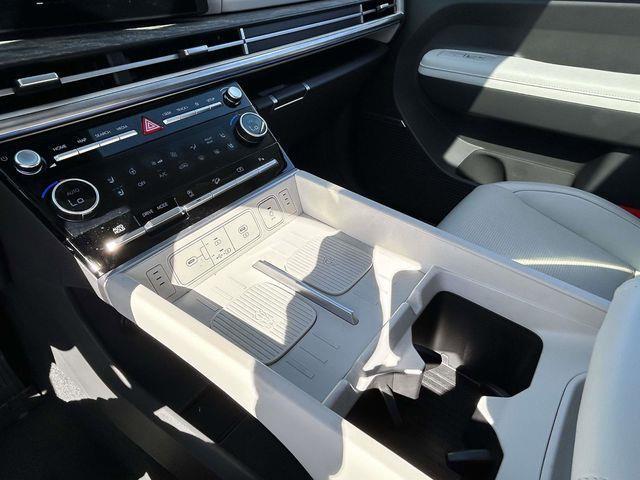 Hyundai Santa Fe  2025