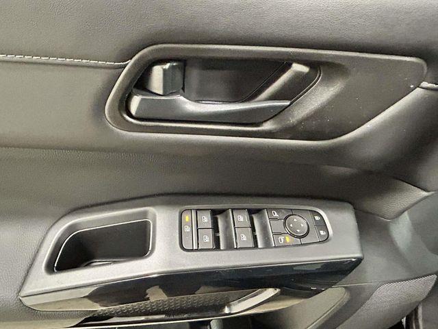 Nissan Pathfinder  2026