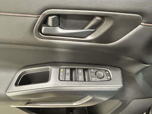 Nissan Pathfinder  2026