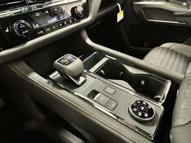 Nissan Pathfinder  2026