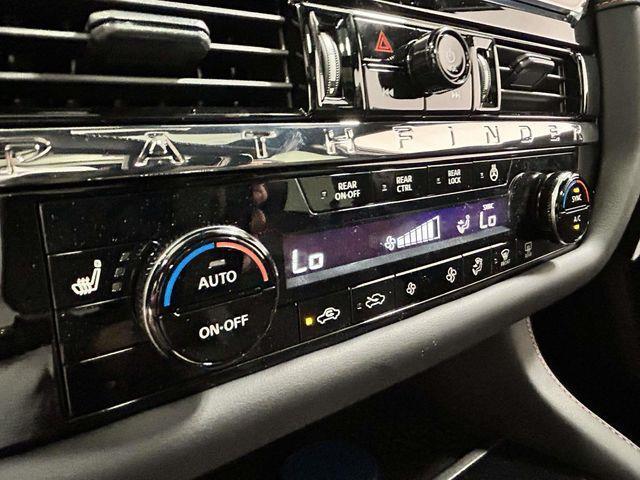 Nissan Pathfinder  2026