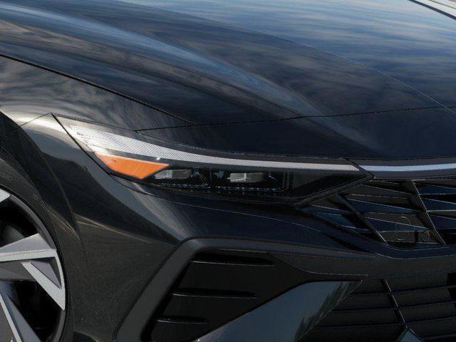 Hyundai Elantra  2026