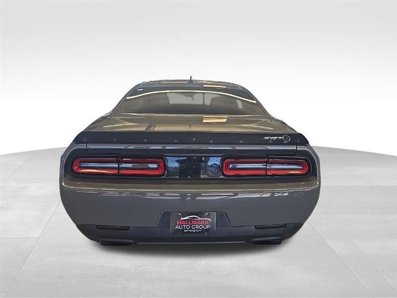 Dodge Challenger  2017