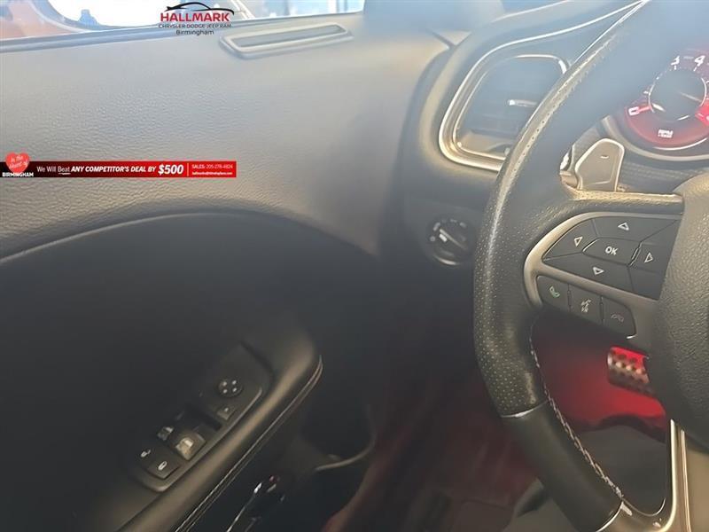 Dodge Challenger  2017