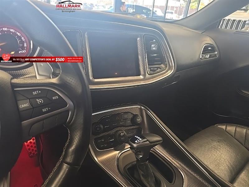 Dodge Challenger  2017