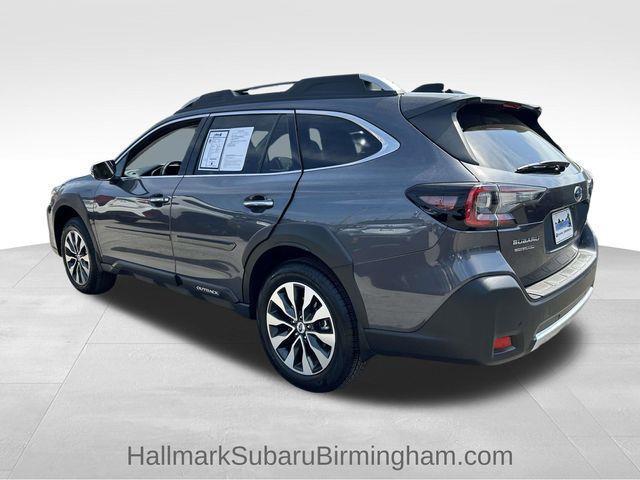 Subaru Outback  2024