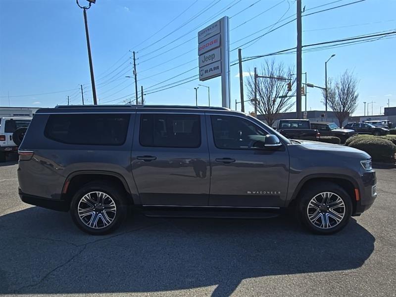 Jeep Wagoneer L  2023