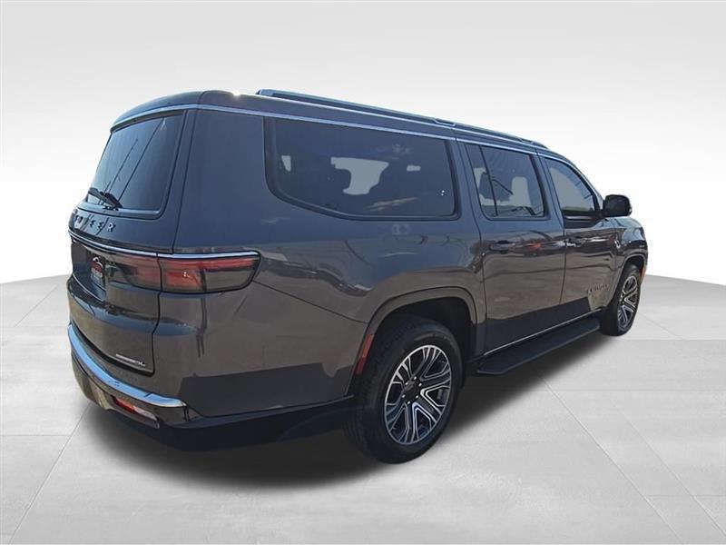 Jeep Wagoneer L  2023